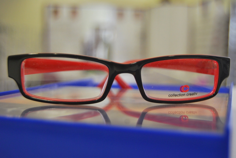 opticien-VENANSON-min_view-sight-lens-frame-optics-spectacles-1141012-pxhere.com